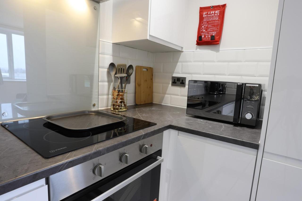 Birmingham Necairport Interchange Shortstay Homebase Extérieur photo