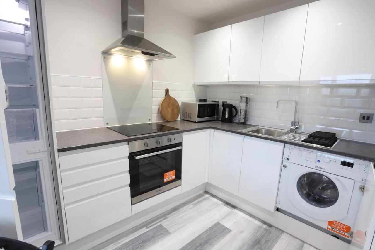 Birmingham Necairport Interchange Shortstay Homebase Extérieur photo
